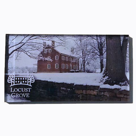 Snowy House Magnet